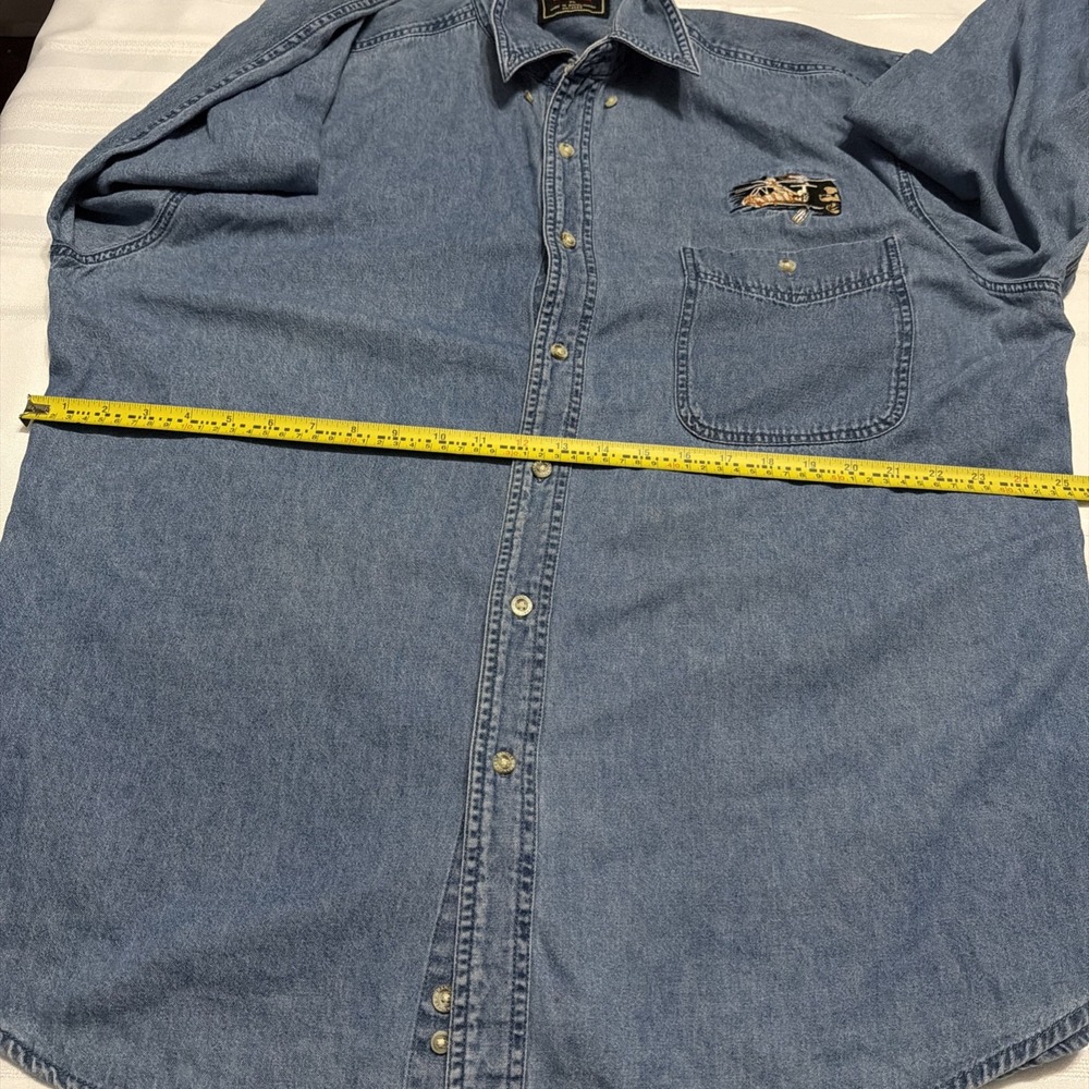 Wrangler Hero Mens XL Blue Denim Button Down Shirt Embroidered Helicopter Native - Picture 5 of 9
